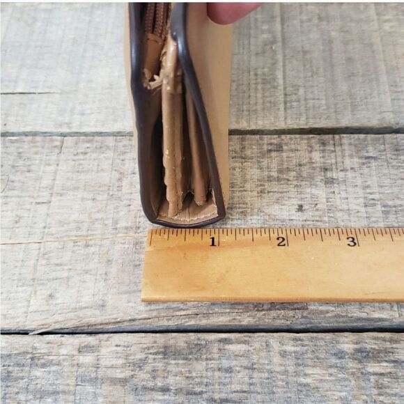 VINTAGE COACH Ashley Slim Envelope Leather Wallet Tan - Picture 6 of 11